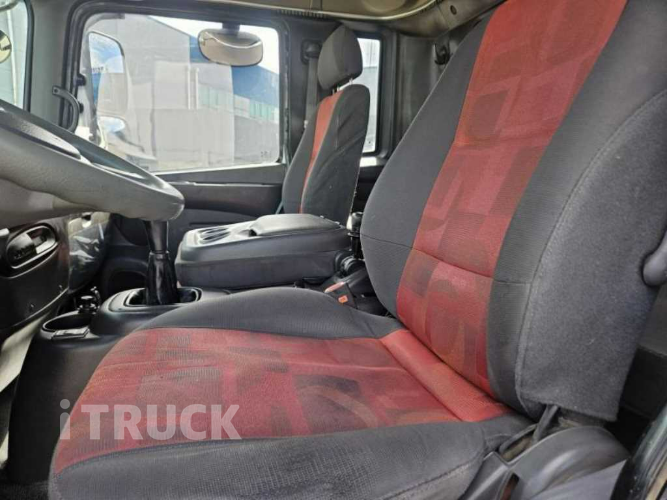 현대 메가트럭 270 단바리 카고 5톤 수동 10