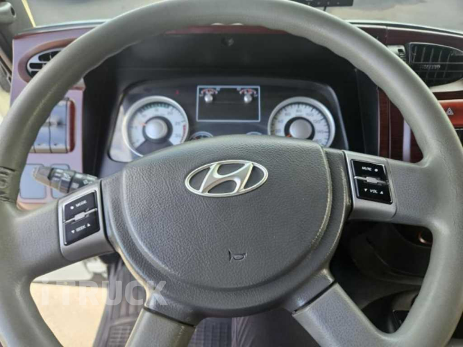 현대 메가트럭 270 단바리 카고 5톤 수동 13