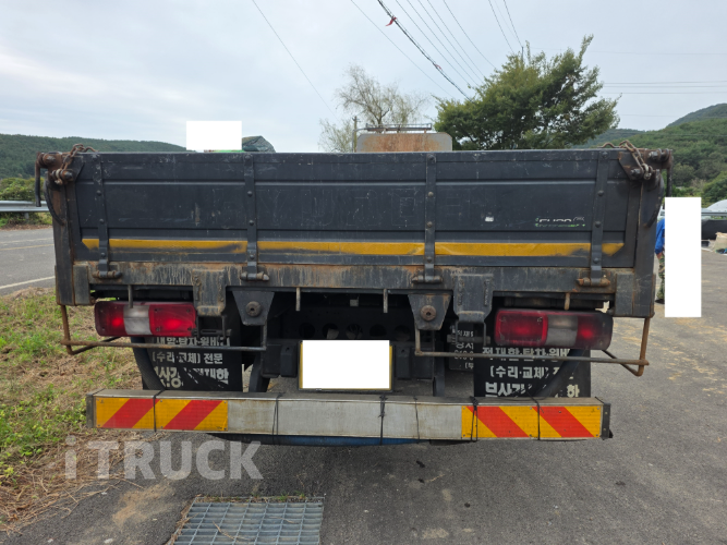 현대 트라고엑시언트 520 앞축 카고 25톤 오토 3