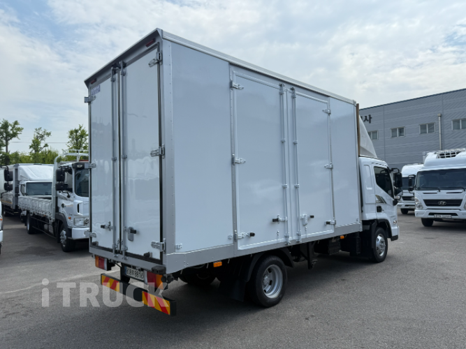 현대 올뉴마이티 2.5톤 익스하이탑 슈퍼캡 3