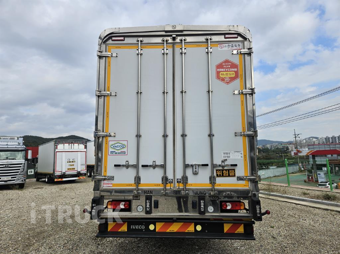 이베코 유로카고 320 후축 윙바디 9.5톤 오토 4