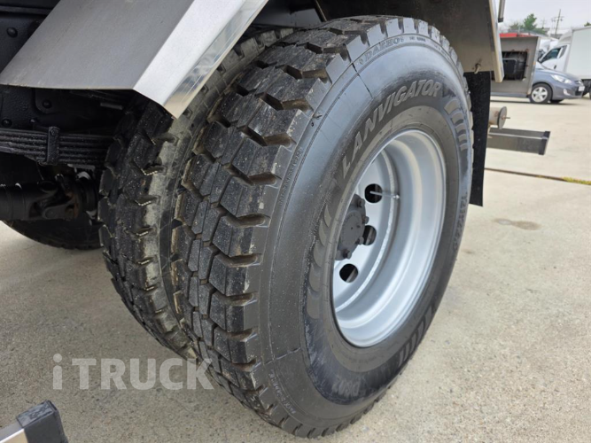 현대 살수차 트라고 스텐탱크 8,000L 오토 18