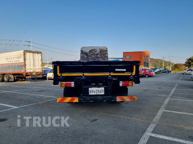 현대 메가트럭 260 후축 카고 4.5톤 수동 6