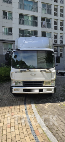 현대 메가트럭 235 단바리 윙바디 4.5톤 수동 1