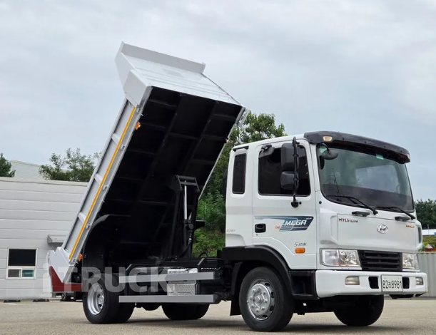 현대 메가트럭 화물덤프 5톤 0