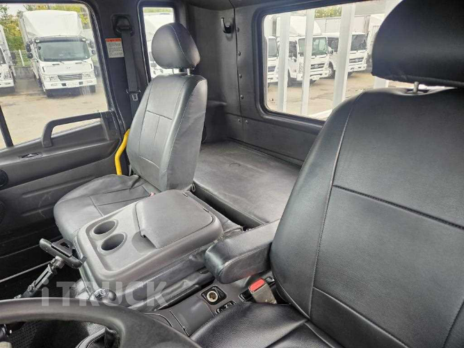 현대 메가트럭 235 단바리 카고 5톤 수동 14