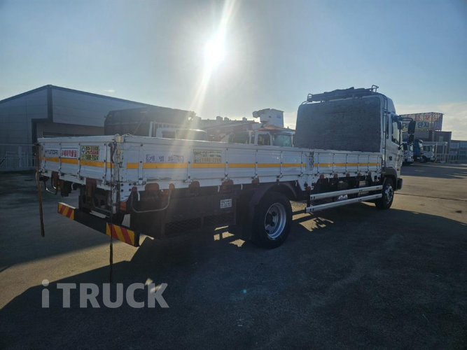 현대 메가트럭 280 단바리 카고 4.5톤 수동 5