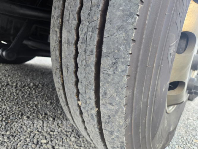 현대 트라고엑시언트 520 앞축 윙바디 25톤 오토 리타더 13