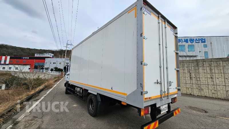 현대 메가트럭 270 단바리 익스하이탑 5톤 수동 2