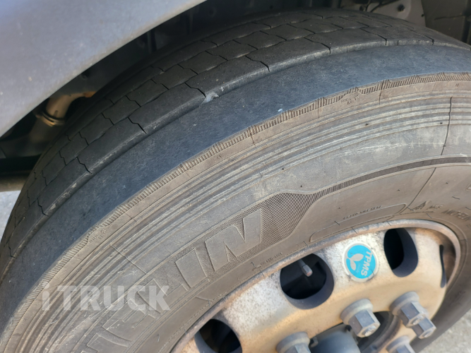 현대 파비스 325 후축 상승윙바디 8.5톤 오토 6