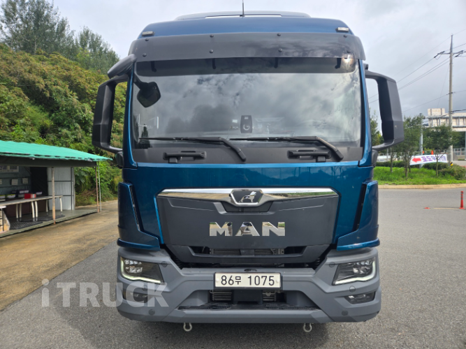 만 TGM 320 후축 냉장윙 13톤 오토 리타더 1