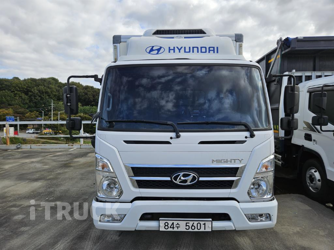 현대 올뉴마이티 3.5톤 광폭 냉동탑 투냉 조르다 1