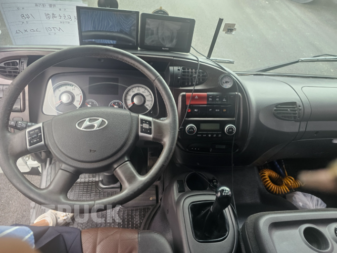 현대 메가트럭 280 후축 윙바디 8.5톤 수동 6