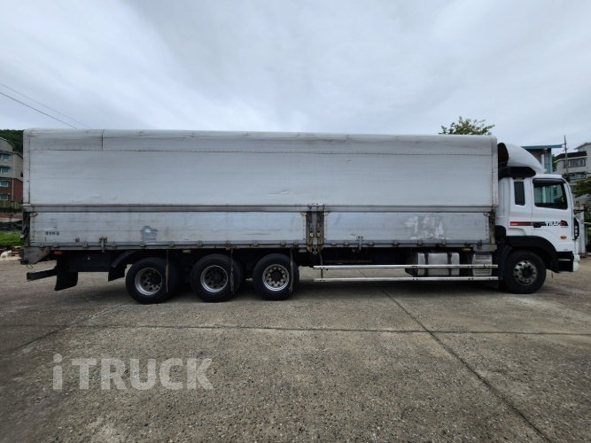 현대 트라고 420 후축 윙바디 14톤 오토 18