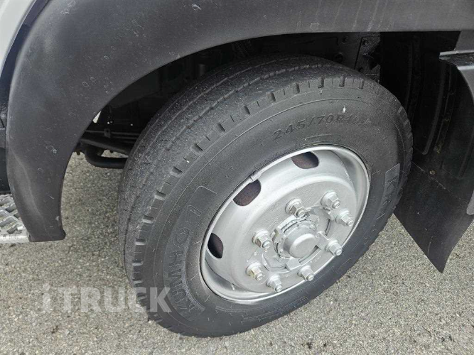 현대 메가트럭 235 단바리 카고 5톤 수동 14