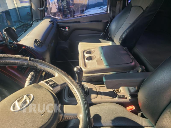 현대 메가트럭 280 앞축 카고 5톤 수동 11