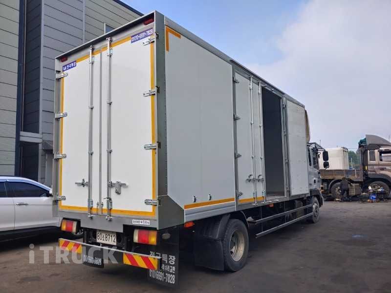 현대 메가트럭 280 단바리 익스하이탑 5톤 수동 4