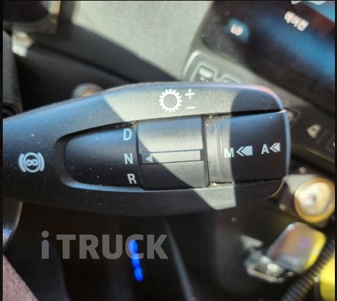 벤츠 아록스 299 후축 윙바디 10.8톤 오토 15