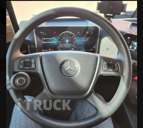 벤츠 아록스 299 후축 윙바디 10.8톤 오토 10