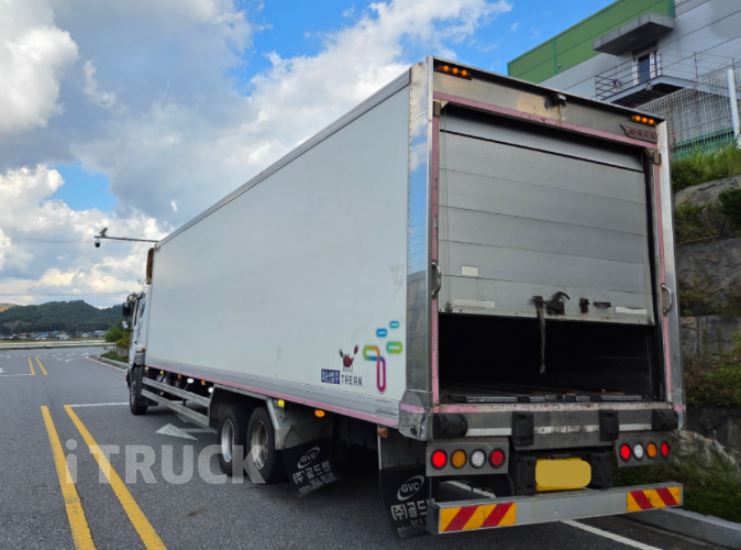 타타대우 노부스 260 후축 냉동탑 6.5톤 수동 4