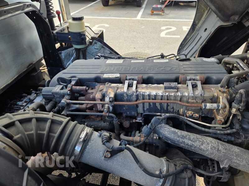 현대 메가트럭 와이드캡 300 후축 윙바디 4.5톤 수동 11