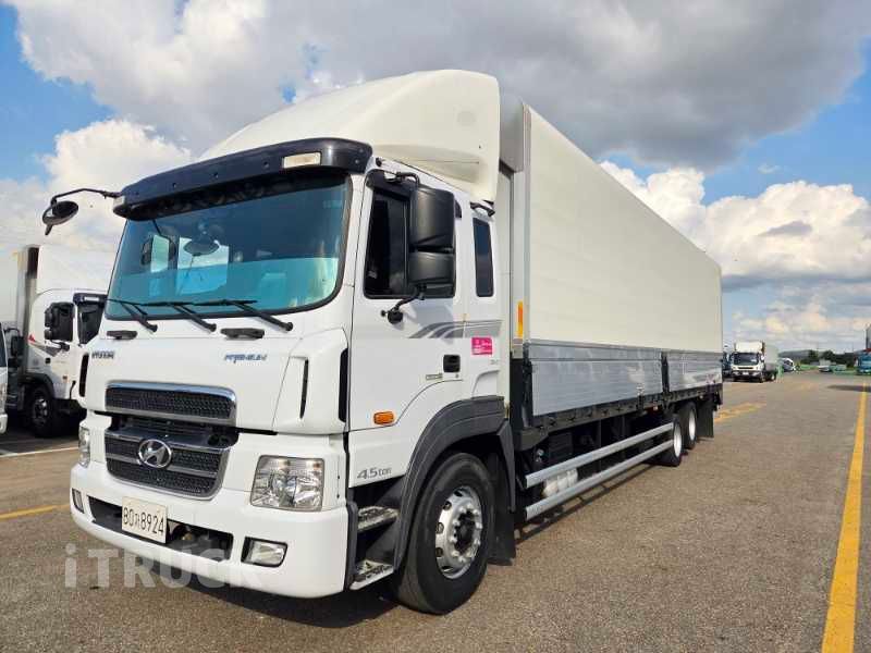 현대 메가트럭 와이드캡 300 후축 윙바디 4.5톤 수동 0