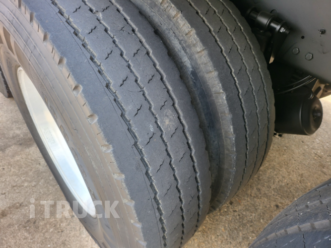 타타대우 맥쎈 570 앞축 카고 25톤 오토 6