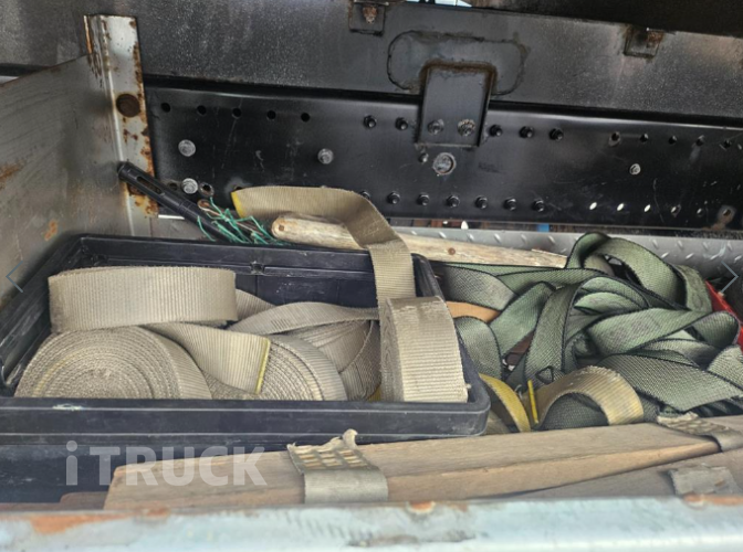 타타대우 더쎈 3.5톤 광폭 카고 슬리퍼캡(더블캡, 크루캡) 9