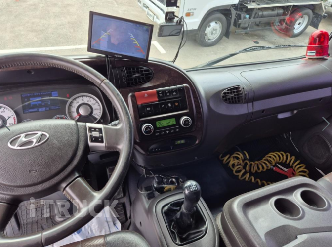 현대 메가트럭 280 단바리 윙바디 5톤 수동 11