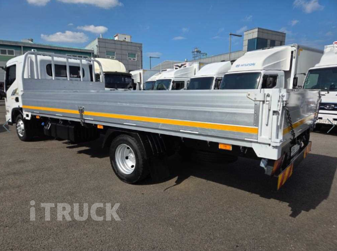 현대 올뉴마이티 3.5톤 광폭 카고 슈퍼캡 6