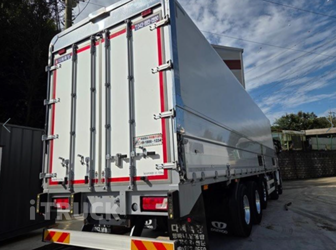 타타대우 맥쎈 570 앞축 윙바디 25톤 오토 4