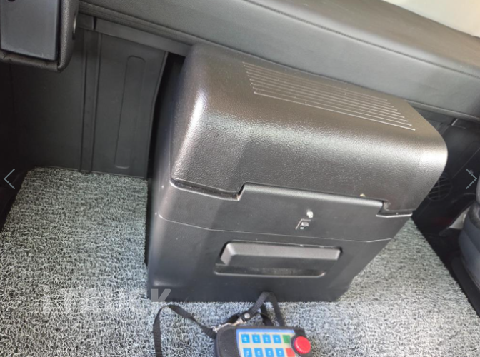 타타대우 맥쎈 570 앞축 윙바디 25톤 오토 14