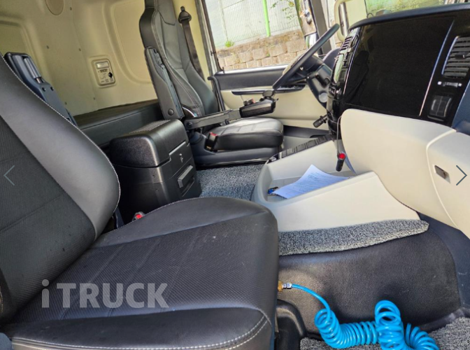 타타대우 맥쎈 570 앞축 윙바디 25톤 오토 12