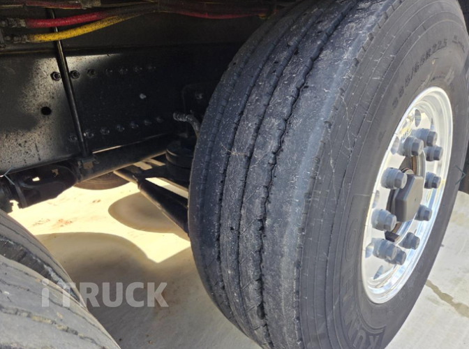 타타대우 맥쎈 570 앞축 윙바디 25톤 오토 18