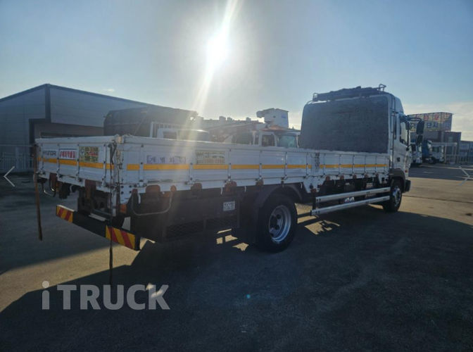 현대 메가트럭 280 단바리 카고 5톤 수동 3