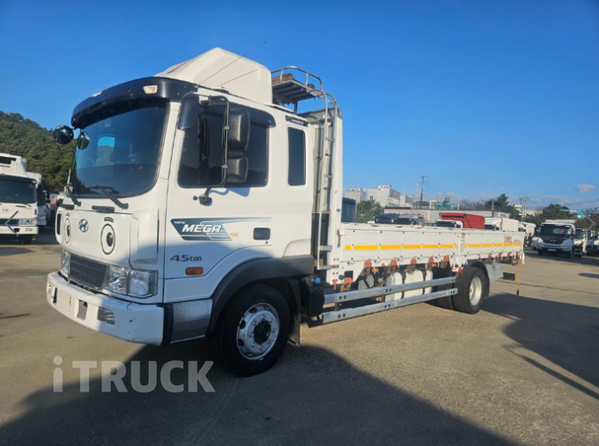 현대 메가트럭 280 단바리 카고 5톤 수동