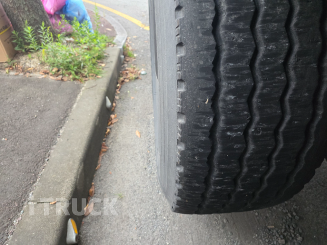 현대 트라고 420 후축 윙바디 14톤 수동 7