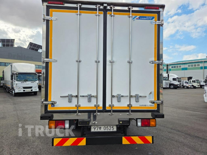 현대 올뉴마이티 3.5톤 광폭 냉동탑 조르다 5