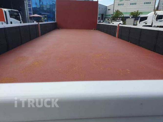 현대 메가트럭 280 앞축 카고 4.5톤 수동 9