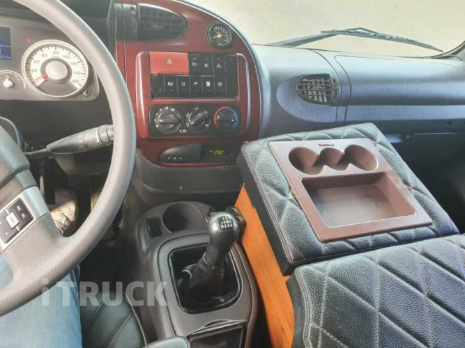 현대 메가트럭 280 앞축 카고 4.5톤 수동 13