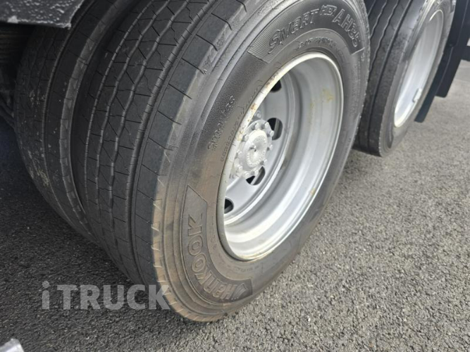 현대 파비스 300 후축 윙바디 8.5톤 오토 17