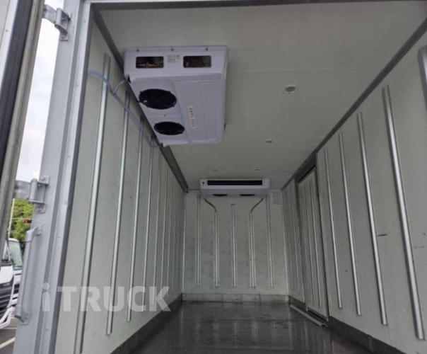 현대 올뉴마이티 2.5톤 냉동탑 7