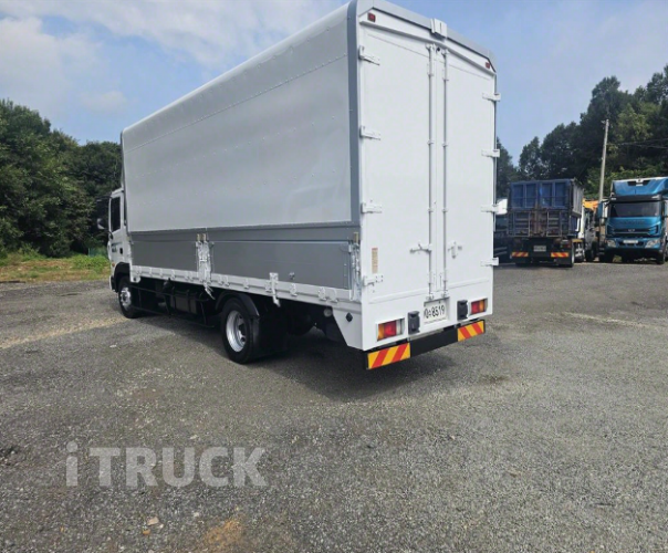 현대 메가트럭 270 단바리 윙바디 5톤 수동 4