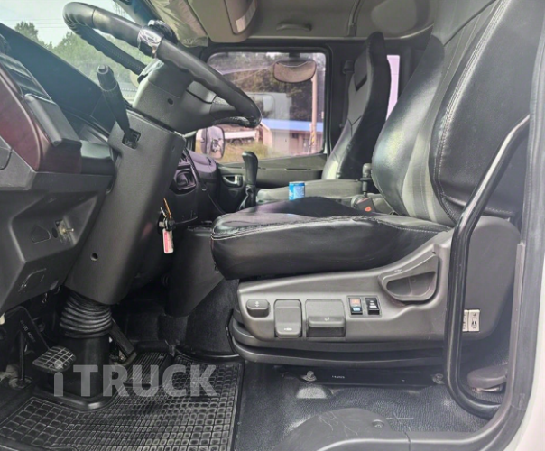 현대 메가트럭 270 단바리 윙바디 5톤 수동 10