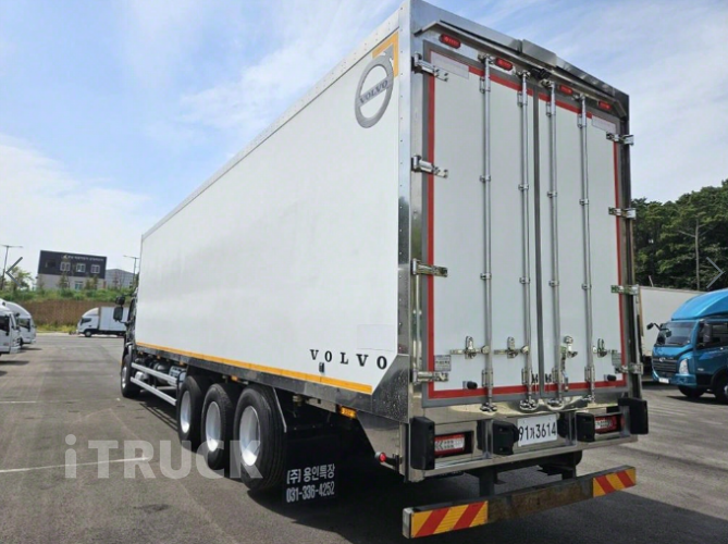 볼보 FE 350 후축 윙바디 16톤 수동 4
