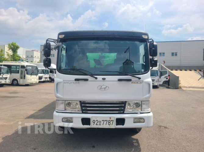 현대 메가트럭 암롤 280 5톤 수동 단바리 2