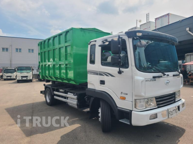 현대 메가트럭 암롤 280 5톤 수동 단바리 1