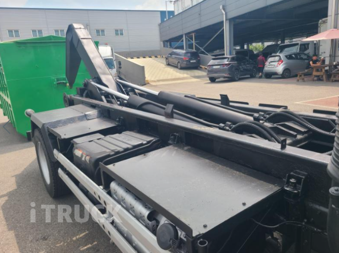 현대 메가트럭 암롤 280 5톤 수동 단바리 8