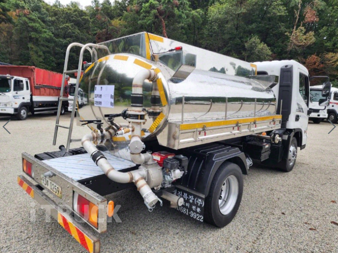 현대 살수차 올뉴마이티 스텐탱크 4,000L 수동 5