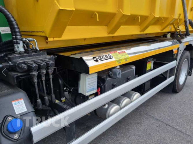 현대 파비스 암롤 300 5톤 오토 단바리 8